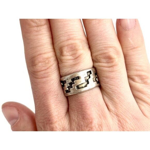 Zuni Pueblo Vintage Geometric Mexican Chunky Wide Sterling Silver Ring - sz 7 - Picture 7 of 10